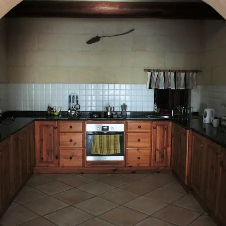 Iris Guest house